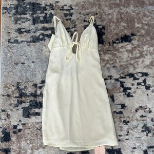 NWT! Pale yellow tie in back strappy dress